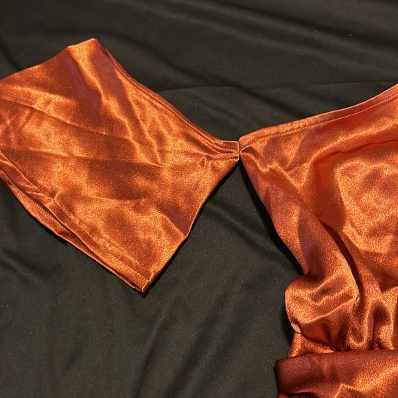 Dress - Picture 2 of 3